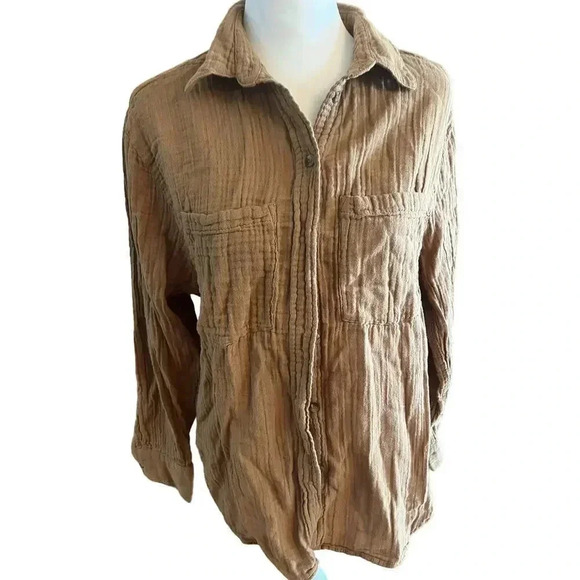 H&M TEXTURED BUTTON TAUPE WOMENS SHIRT FRONT POCKETS SIZE SMALL - Picture 5 of 8